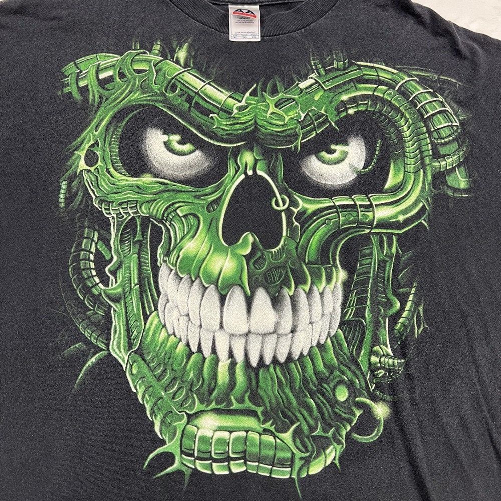y2k Graphic T-Shirt Mens XL Black Neon Green Biomechanical Skull Cyberpunk Tee